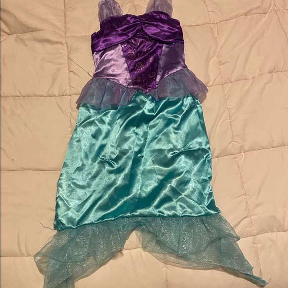 Kids - Size 4 - Picture 10 of 16